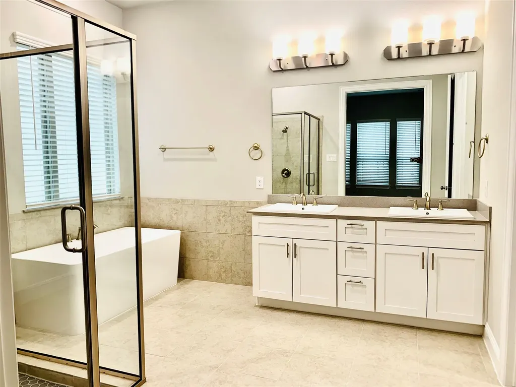 17644 Bottlebrush Drive Dallas TX 75252