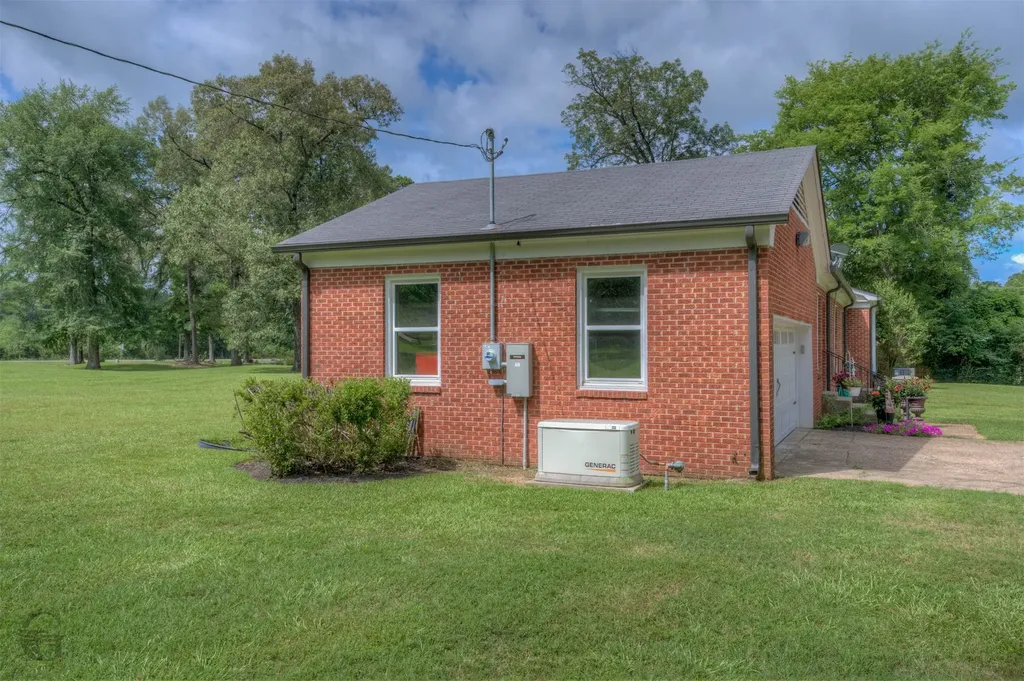 3065 Highway 155 Coushatta LA 71019
