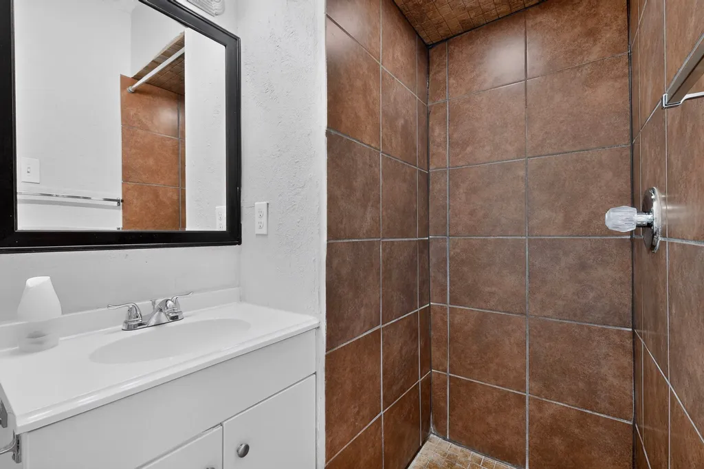 5500 Oak Grove Road Fort Worth TX 76134