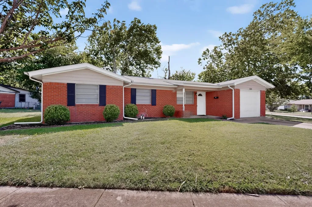 5500 Oak Grove Road Fort Worth TX 76134