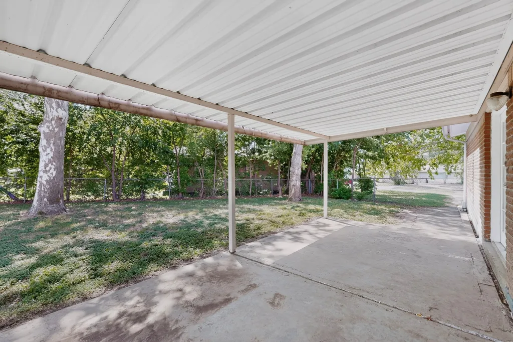 5500 Oak Grove Road Fort Worth TX 76134