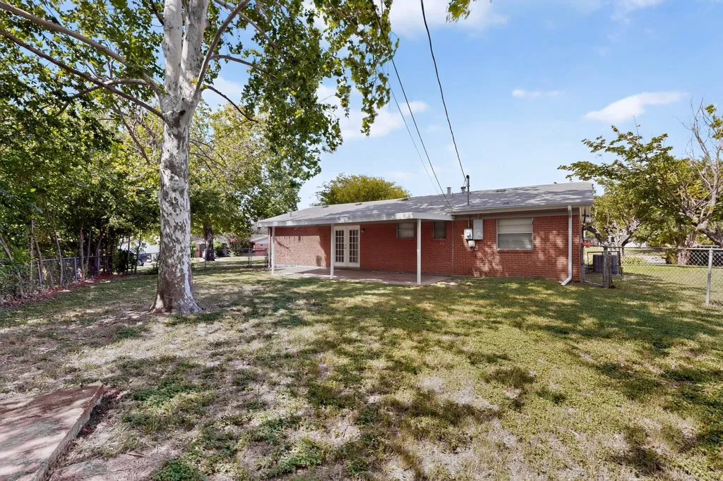 5500 Oak Grove Road Fort Worth TX 76134