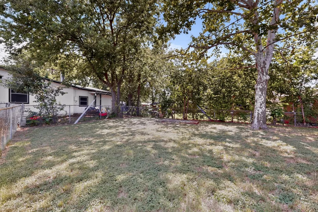 5500 Oak Grove Road Fort Worth TX 76134