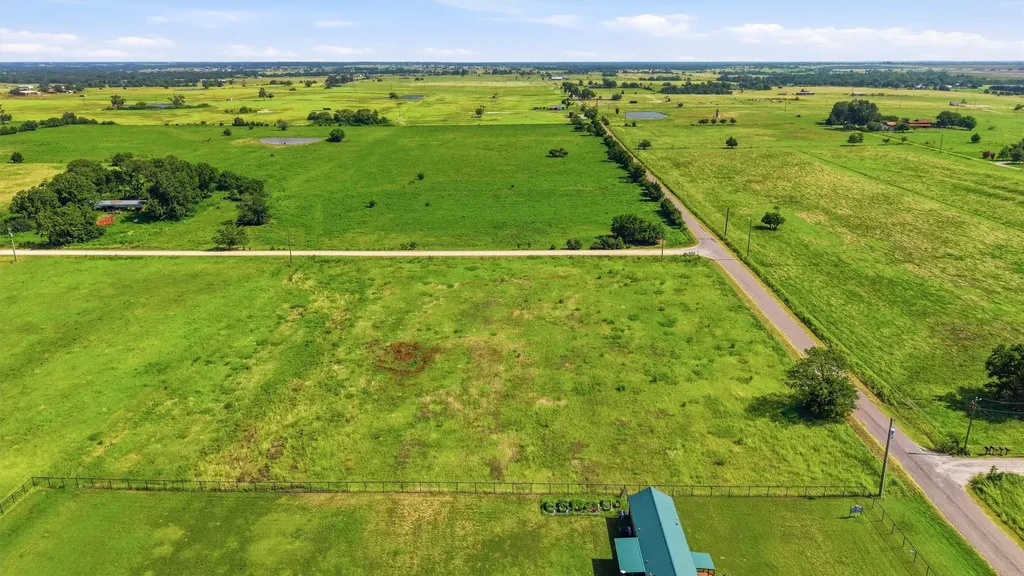 Lot 1 Varley Road Collinsville TX 76233