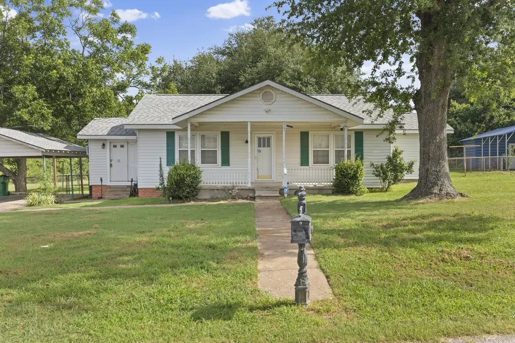 117 Moore Drive Palestine TX 75801