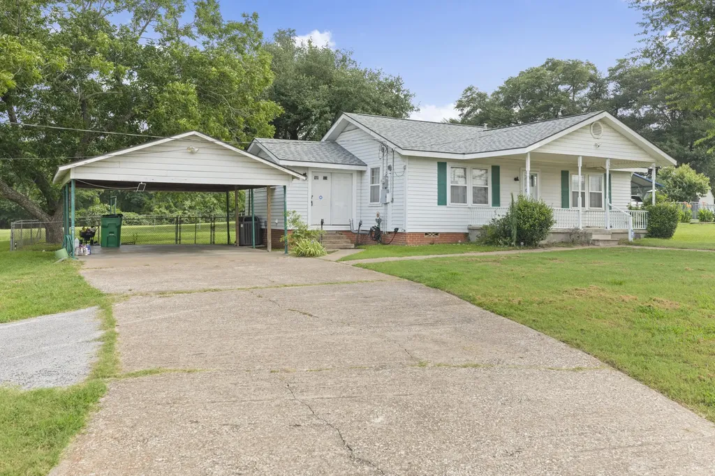 117 Moore Drive Palestine TX 75801