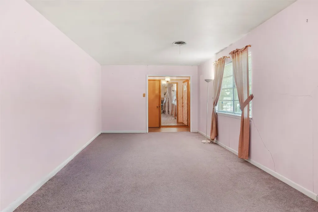 2019 Marilyn Lane Arlington TX 76010