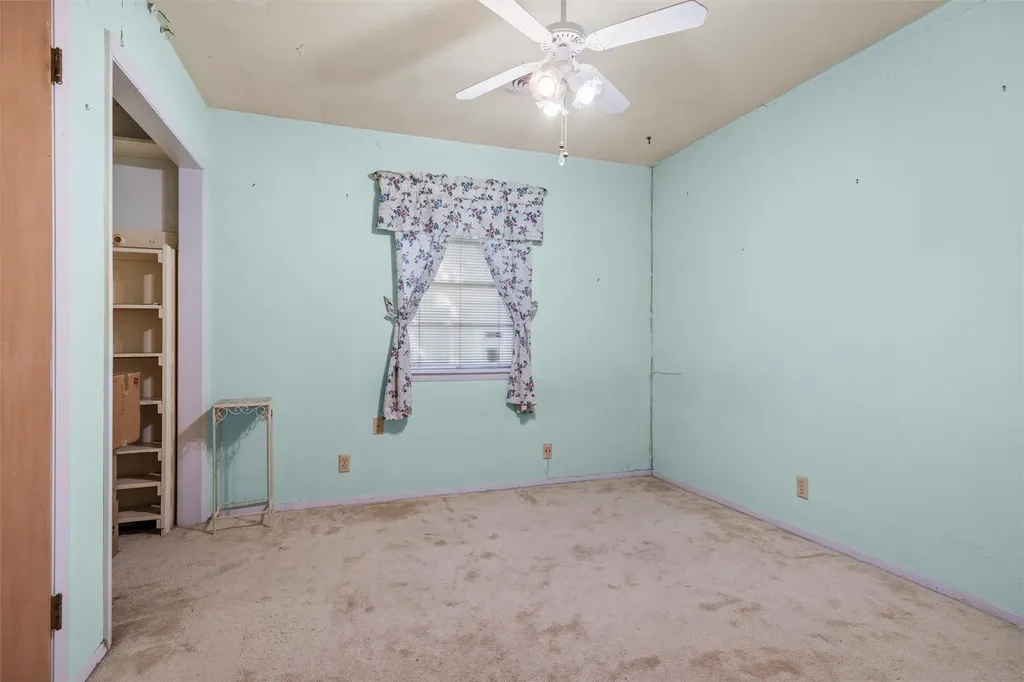 2019 Marilyn Lane Arlington TX 76010