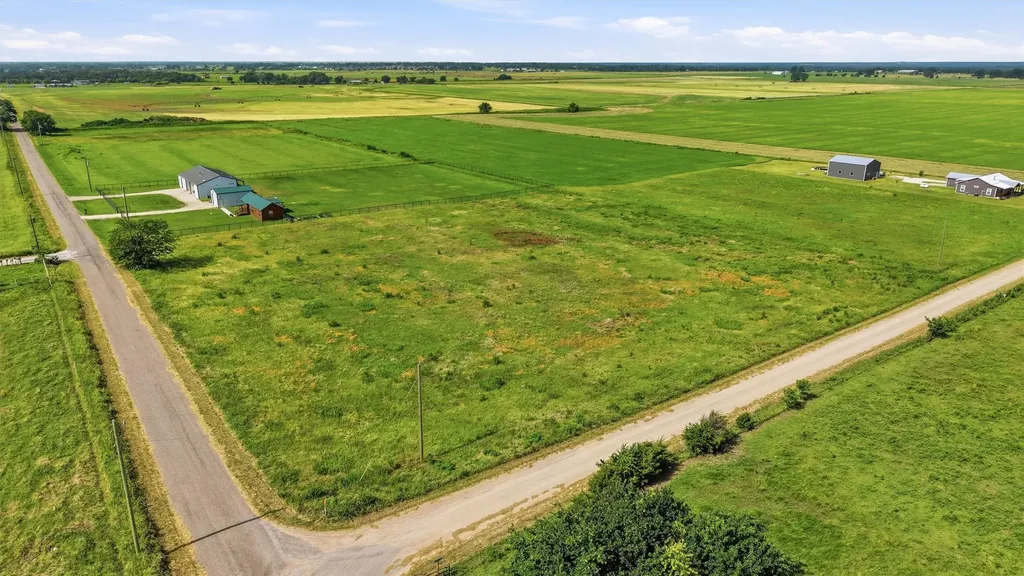 Lot 3 Dawkins Road Collinsville TX 76233