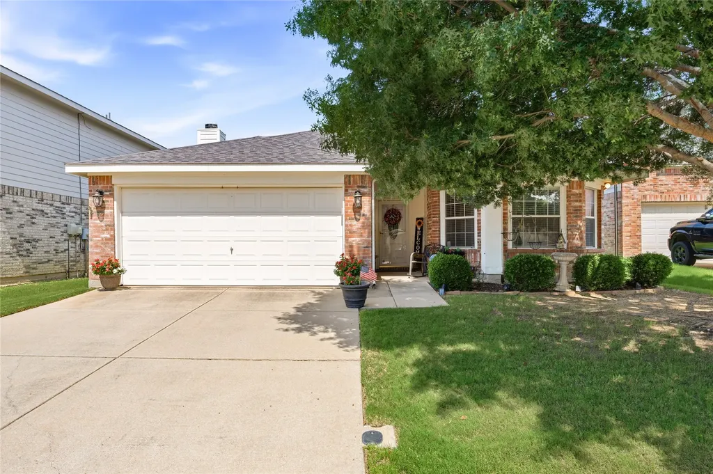 9437 Pastime Court Fort Worth TX 76244