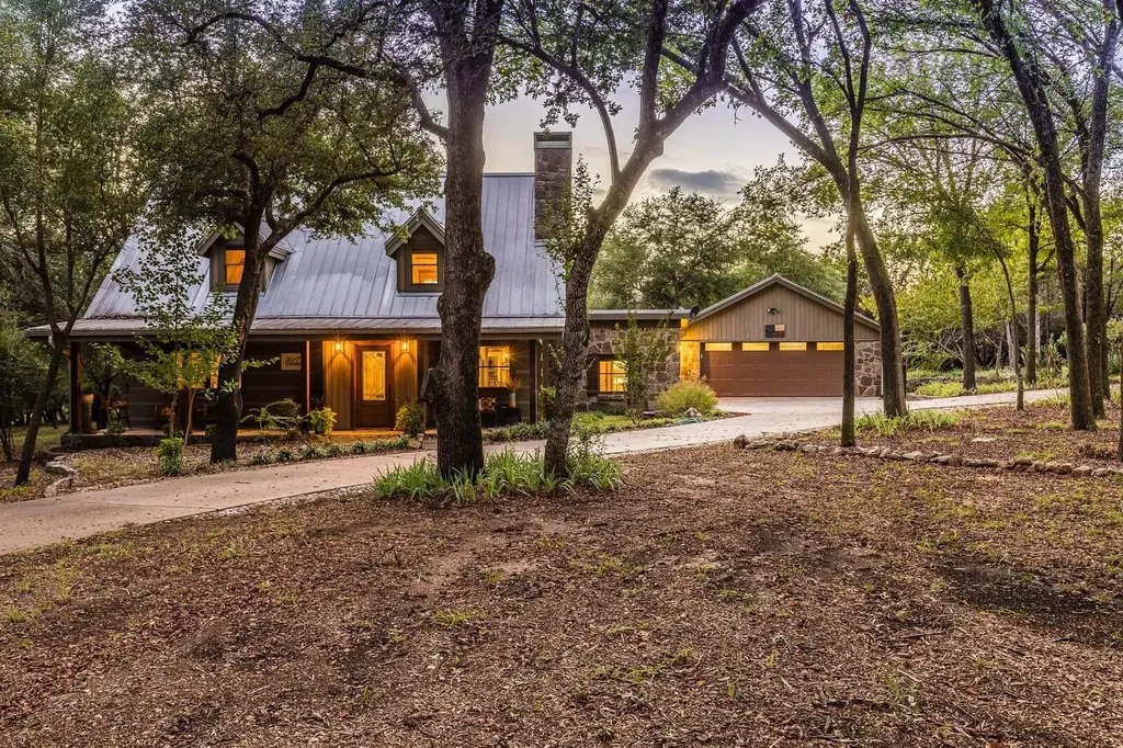 1054 White Bluff Drive Whitney TX 76692