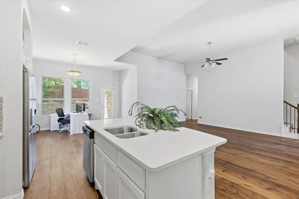 4428 Terraview Drive Arlington TX 76001