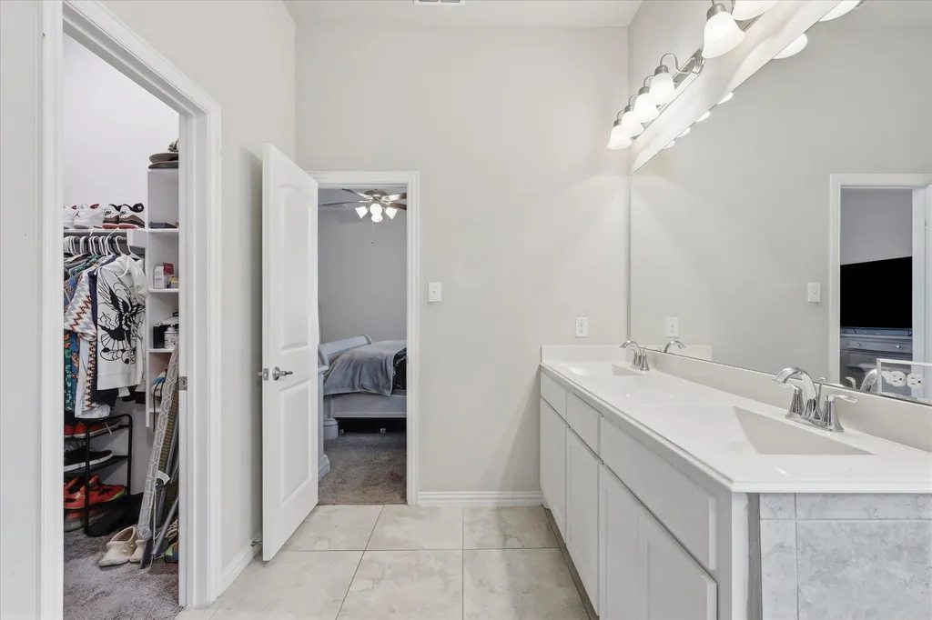 4428 Terraview Drive Arlington TX 76001