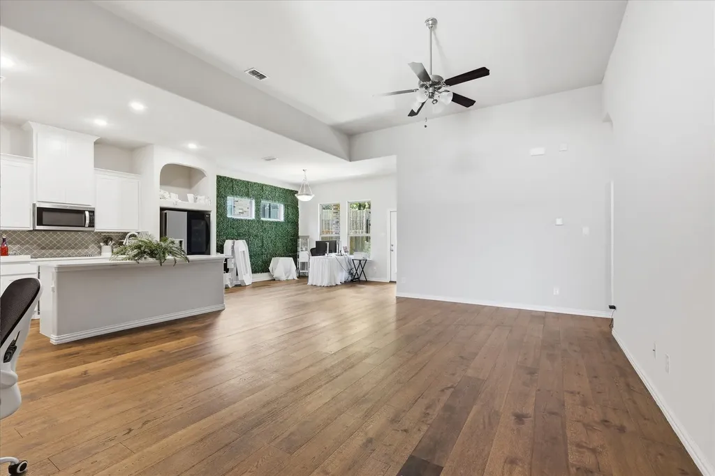 4428 Terraview Drive Arlington TX 76001