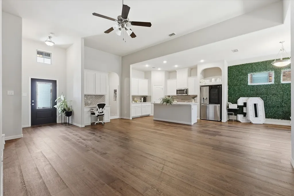 4428 Terraview Drive Arlington TX 76001