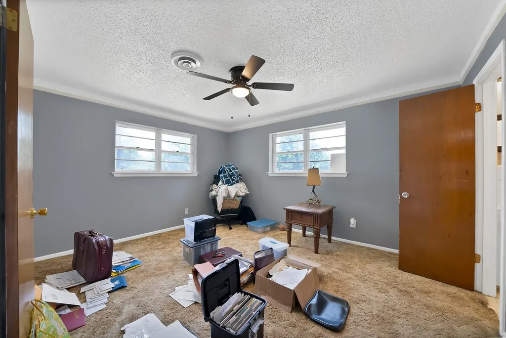 305 W Bethesda Road Burleson TX 76028