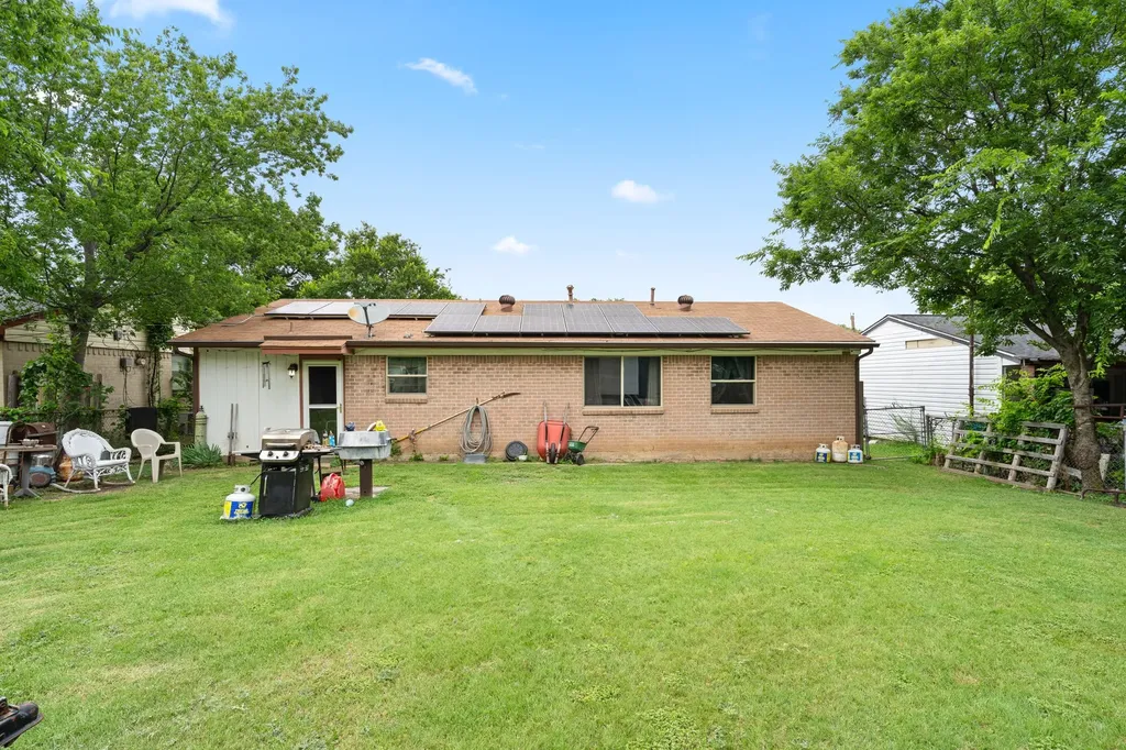 546 Sun Valley Drive Duncanville TX 75116