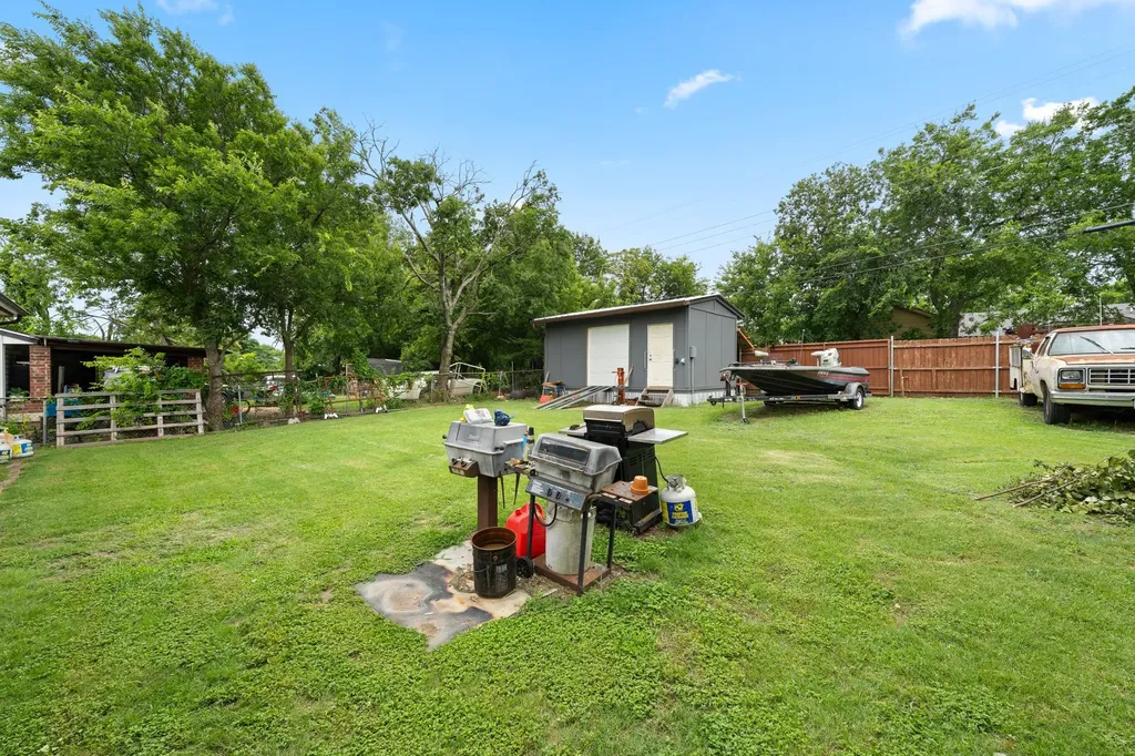 546 Sun Valley Drive Duncanville TX 75116