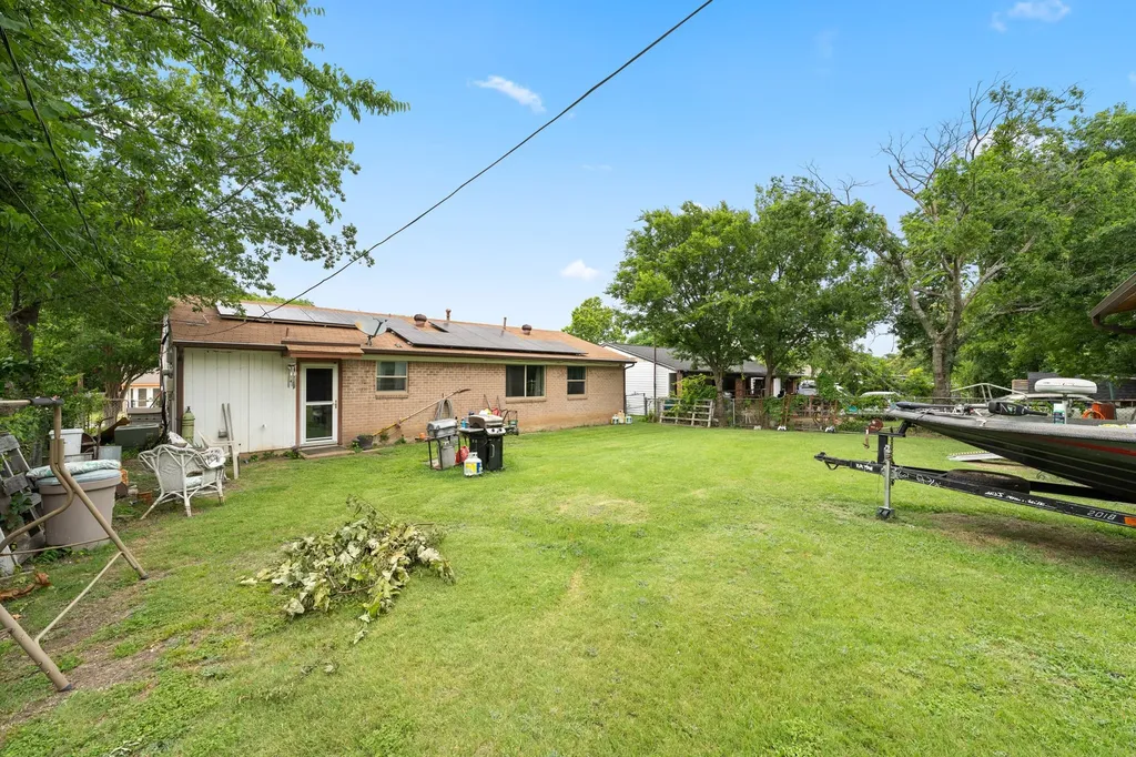 546 Sun Valley Drive Duncanville TX 75116