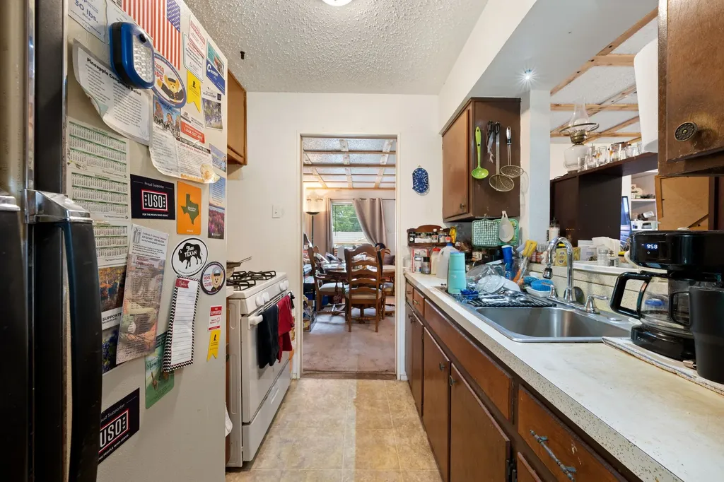 546 Sun Valley Drive Duncanville TX 75116