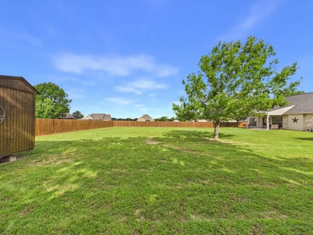 6080 Sunrise Court Athens TX 75752