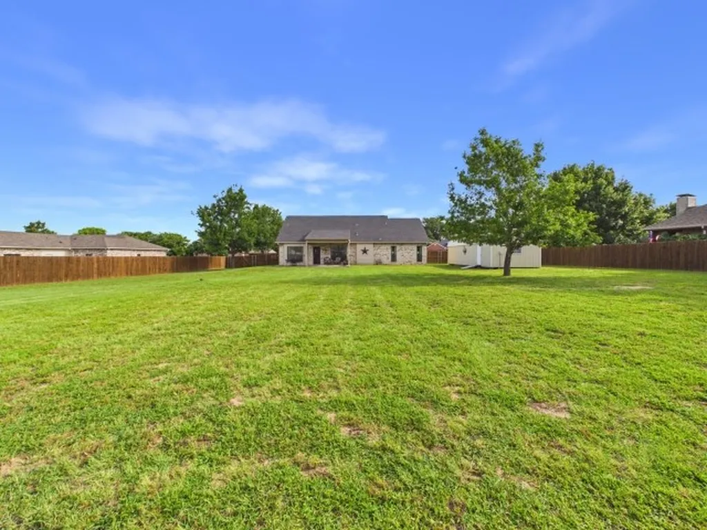 6080 Sunrise Court Athens TX 75752