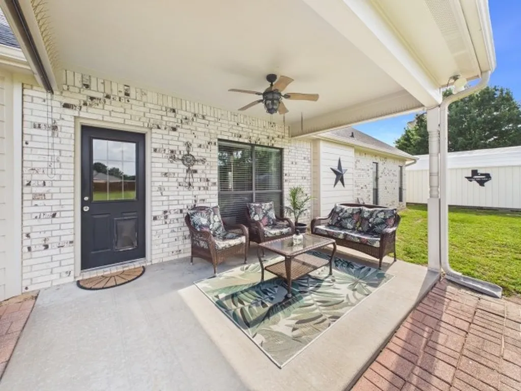 6080 Sunrise Court Athens TX 75752