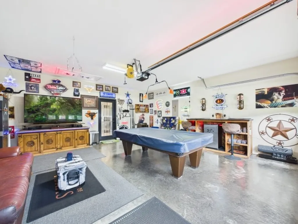 6080 Sunrise Court Athens TX 75752