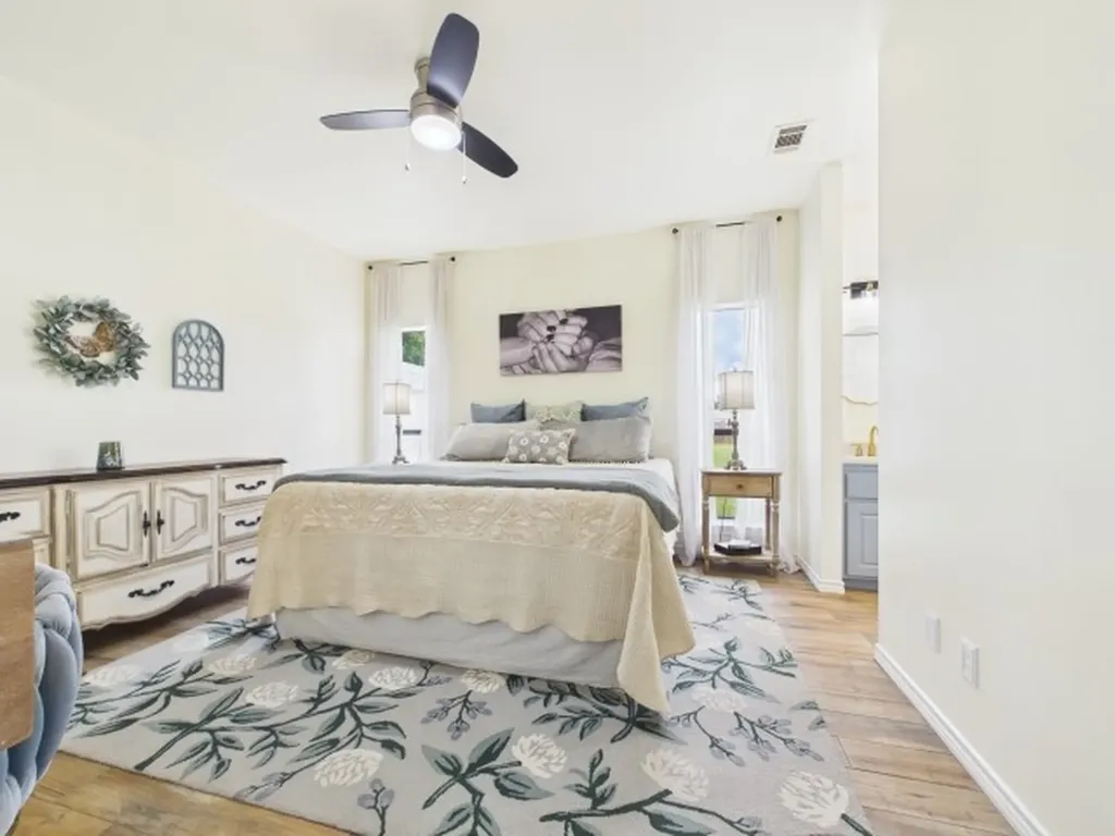 6080 Sunrise Court Athens TX 75752