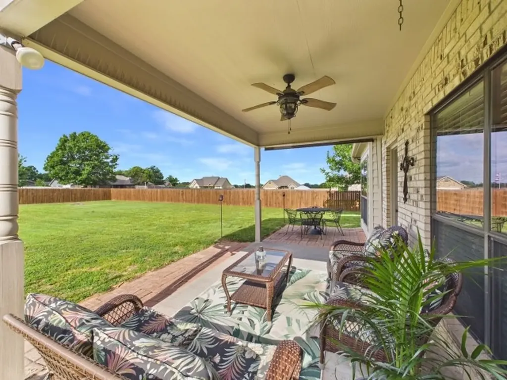 6080 Sunrise Court Athens TX 75752