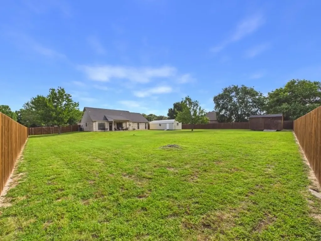 6080 Sunrise Court Athens TX 75752