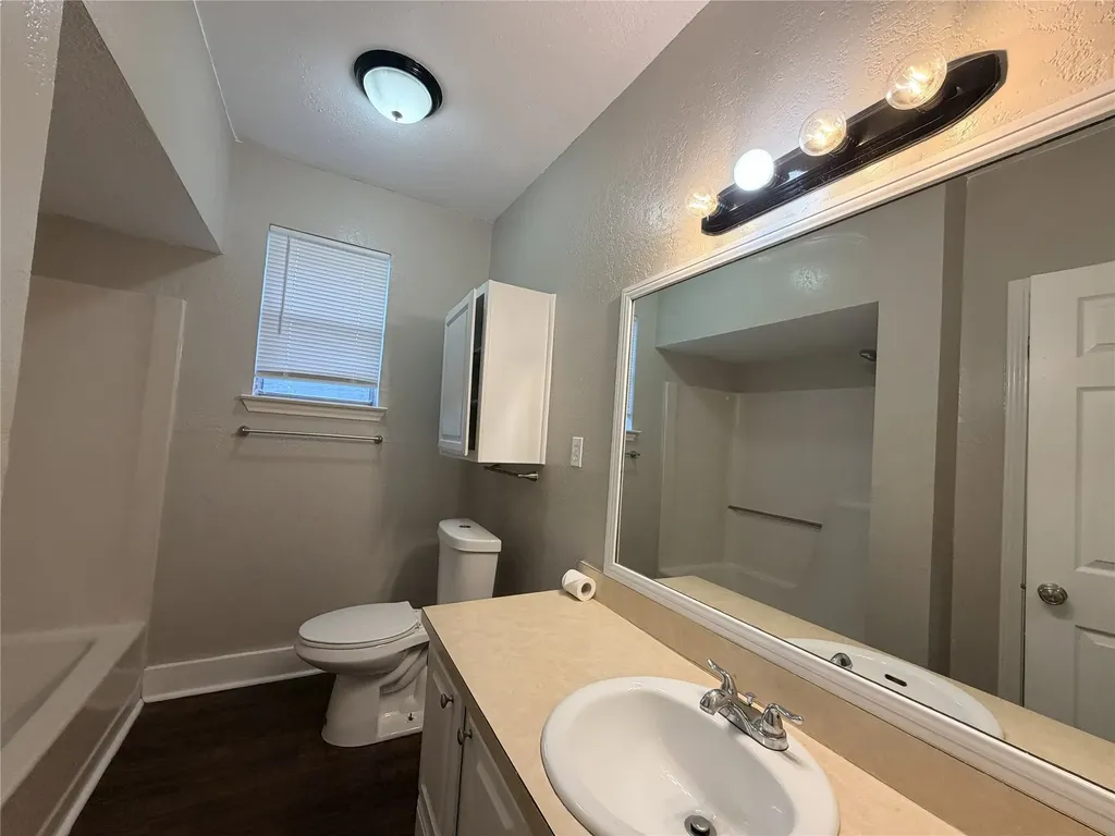 1000 N 20th Street Corsicana TX 75110