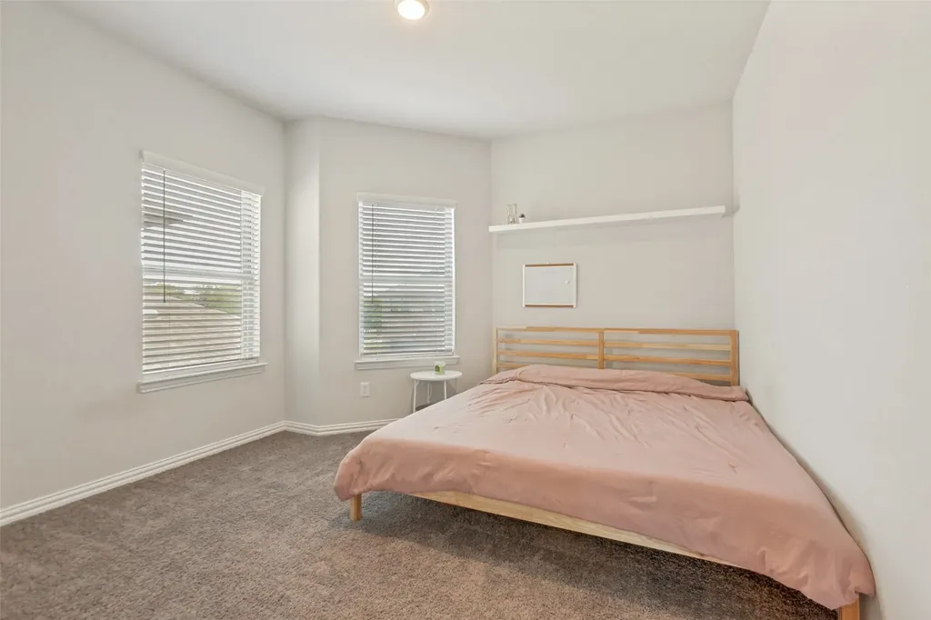 2510 Westbank Trail Garland TX 75042