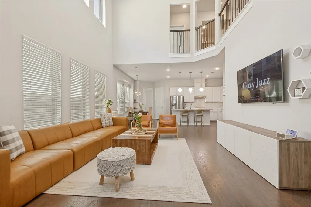 2510 Westbank Trail Garland TX 75042