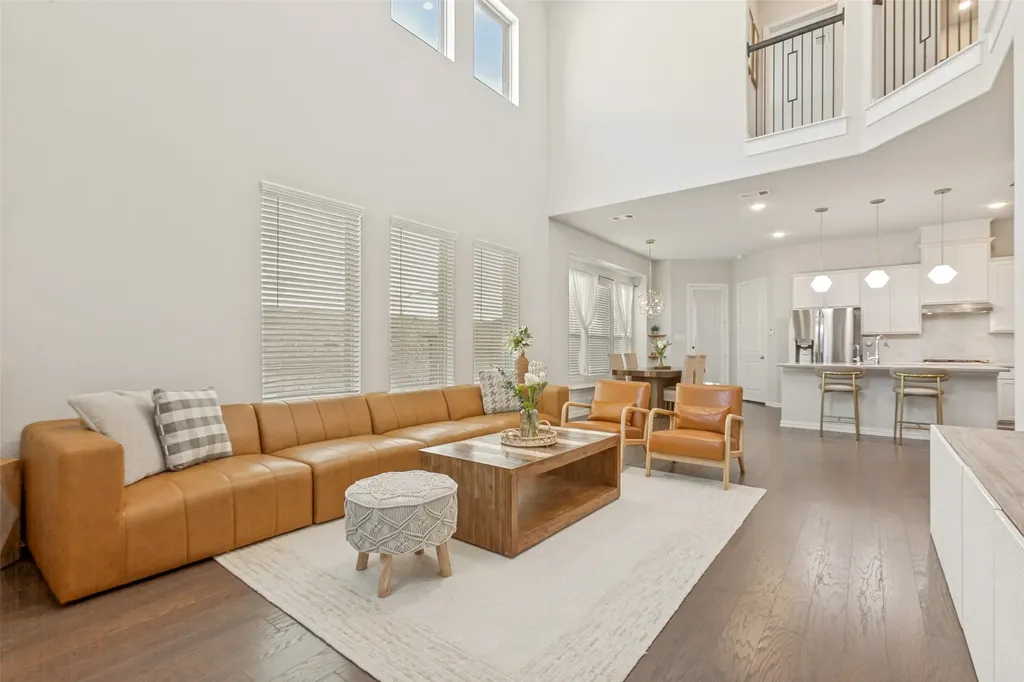 2510 Westbank Trail Garland TX 75042