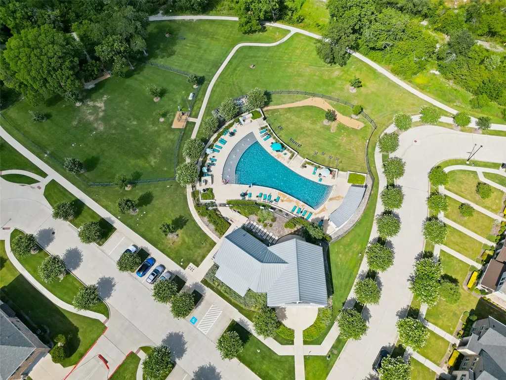 2510 Westbank Trail Garland TX 75042
