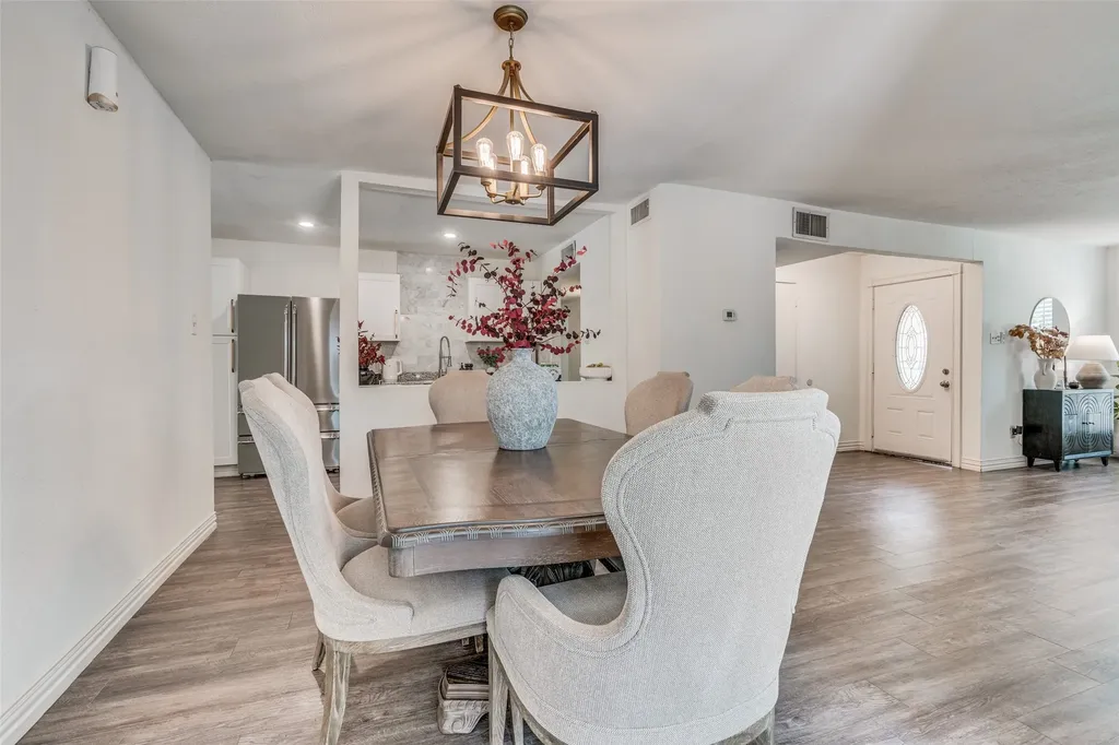 1249 High Meadow Lane Lancaster TX 75146