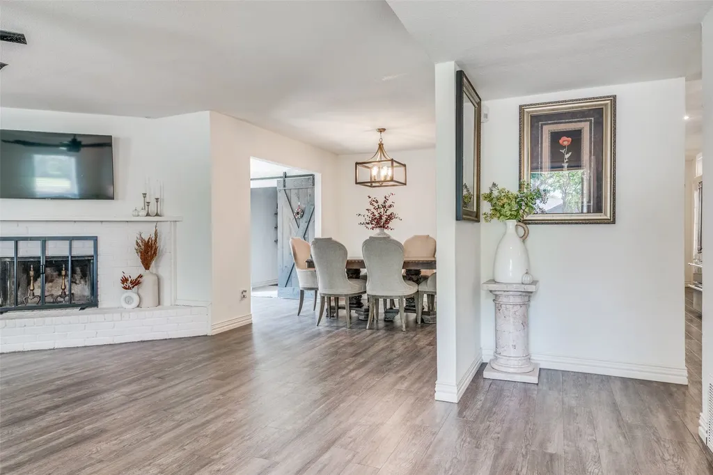 1249 High Meadow Lane Lancaster TX 75146