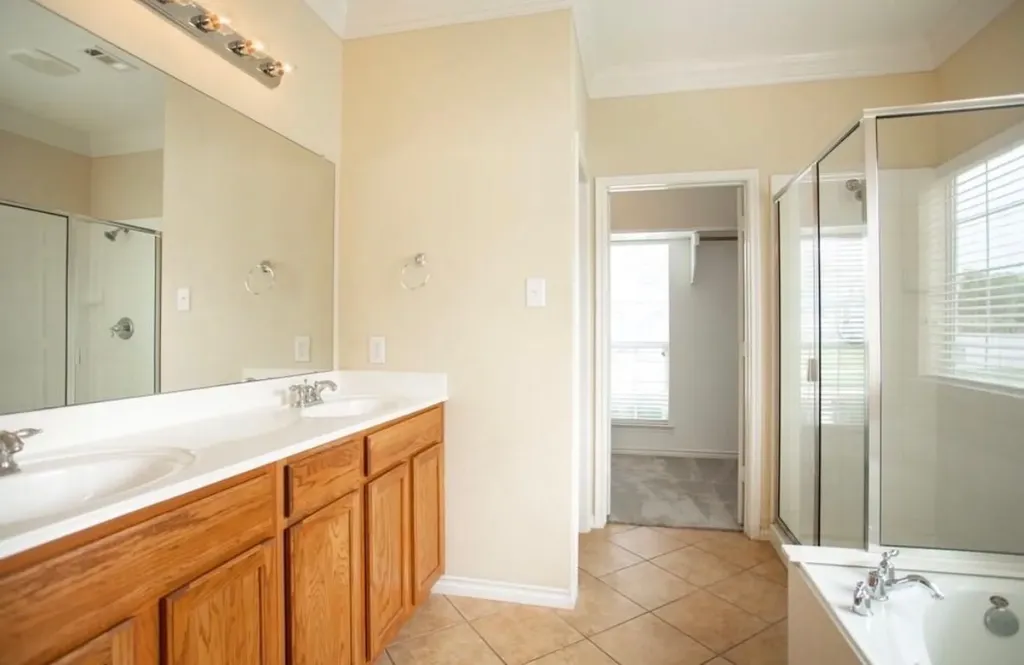 1101 Wenk Court Aubrey TX 76227