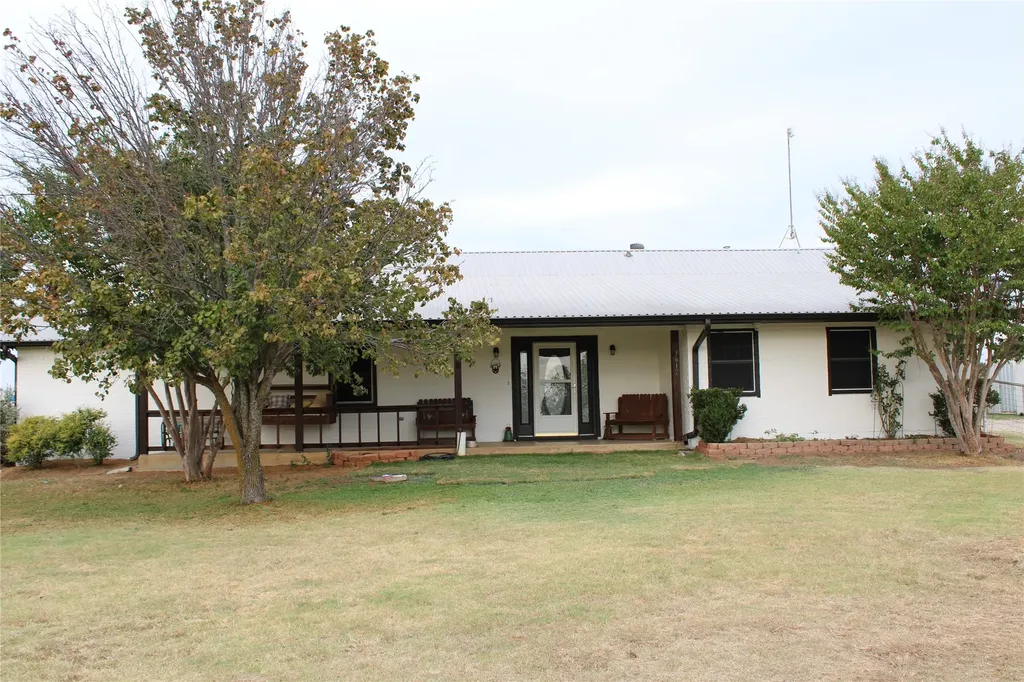 9612 West Highway 199 Poolville TX 76487