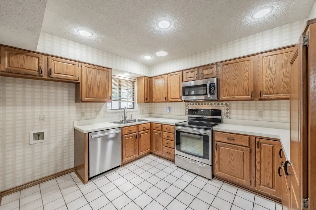 2520 Pecan Grove Court Irving TX 75060