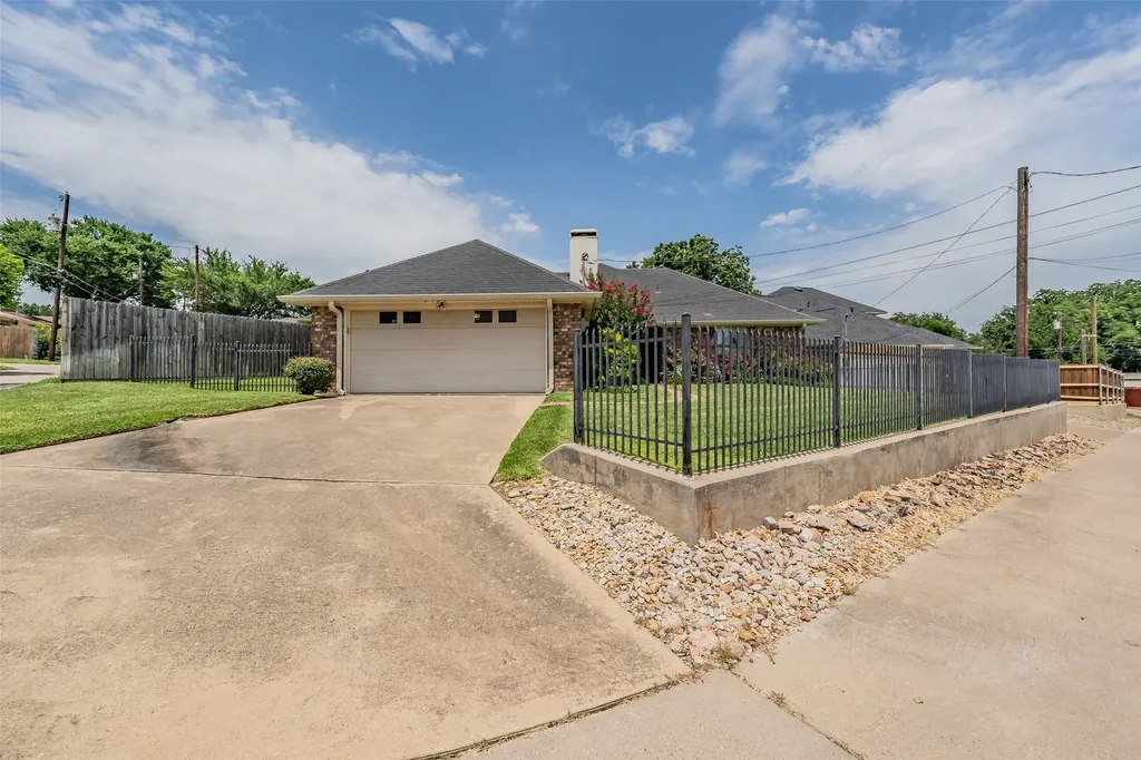 2520 Pecan Grove Court Irving TX 75060