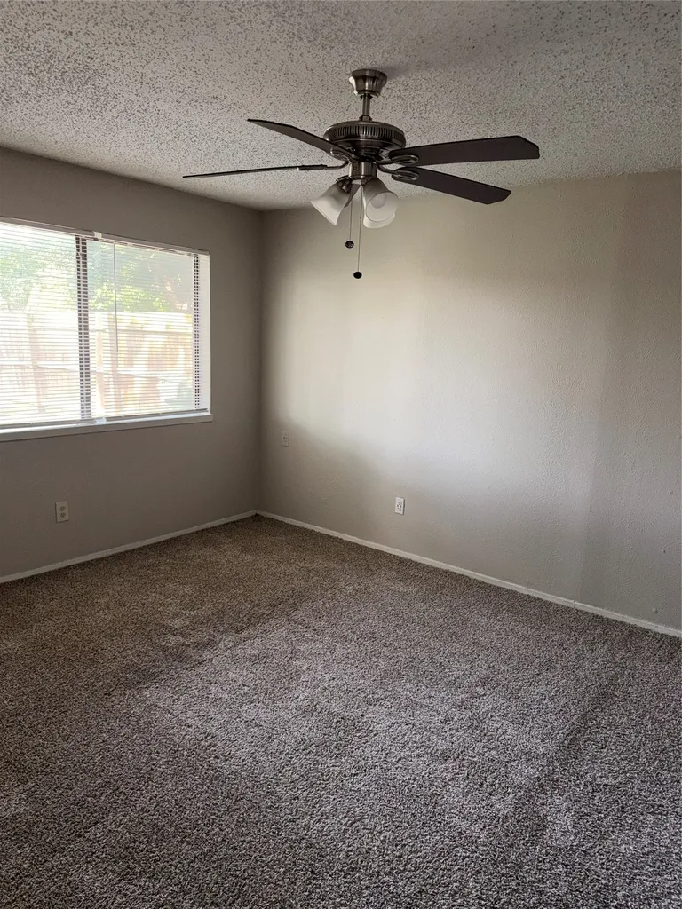1206 Brook Hill Lane Arlington TX 76014