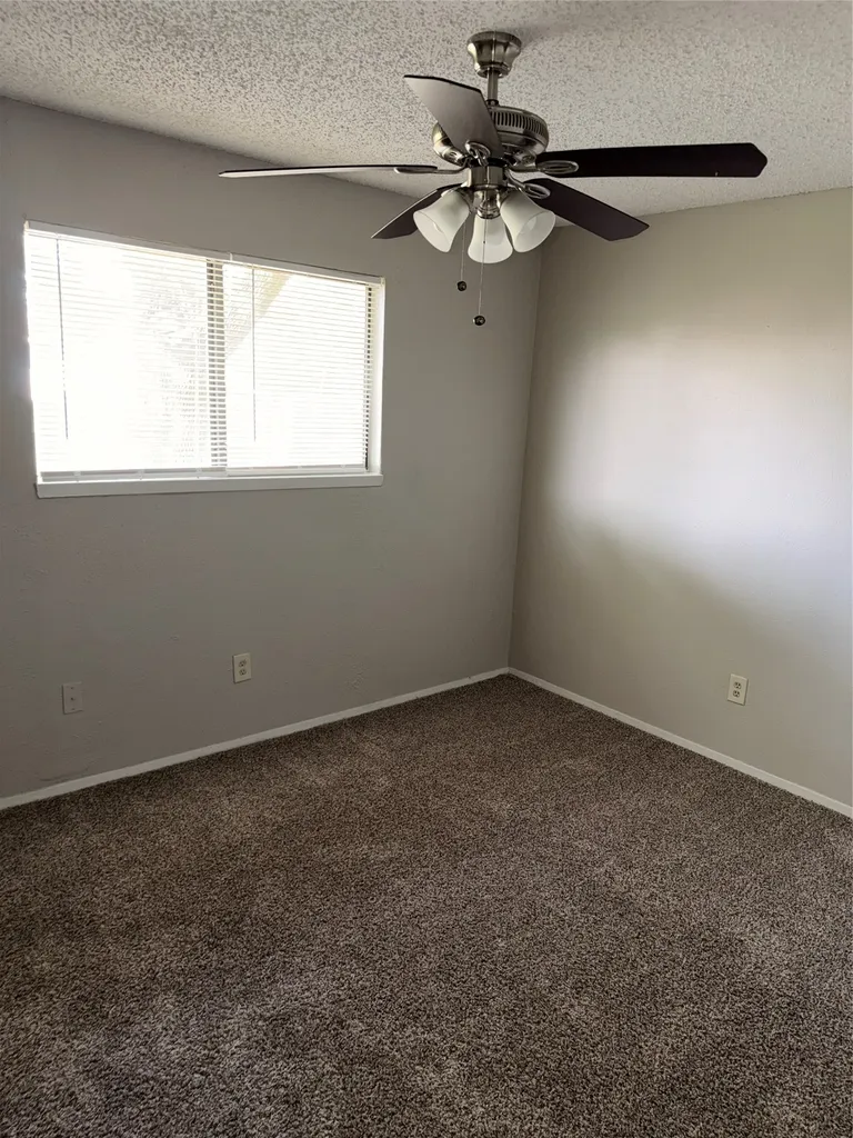 1206 Brook Hill Lane Arlington TX 76014