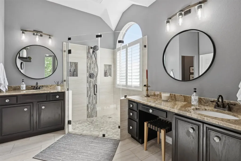 8813 Edinburgh Lane Rowlett TX 75089