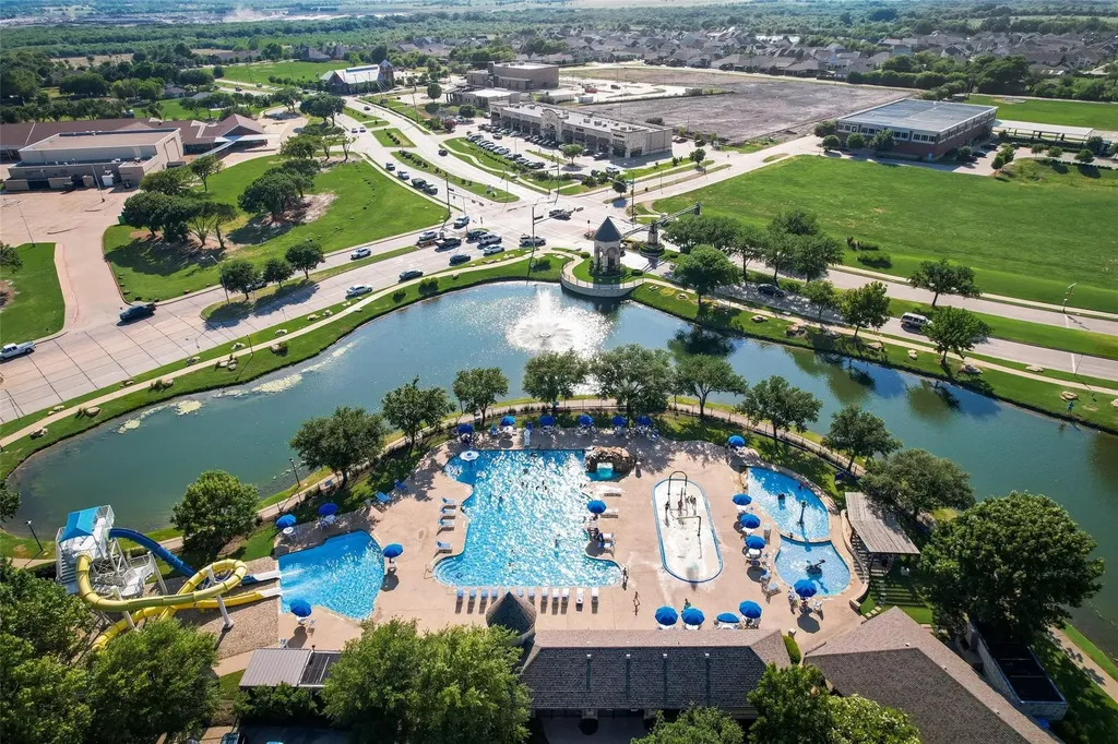8813 Edinburgh Lane Rowlett TX 75089
