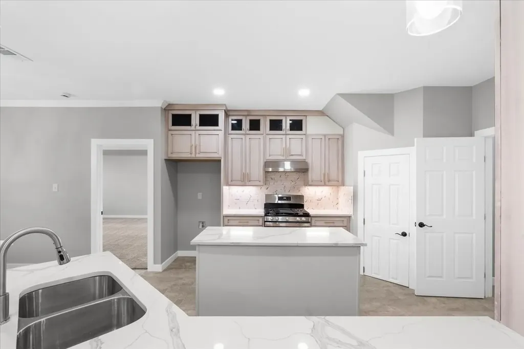 1052 Grison Circle Corsicana TX 75109