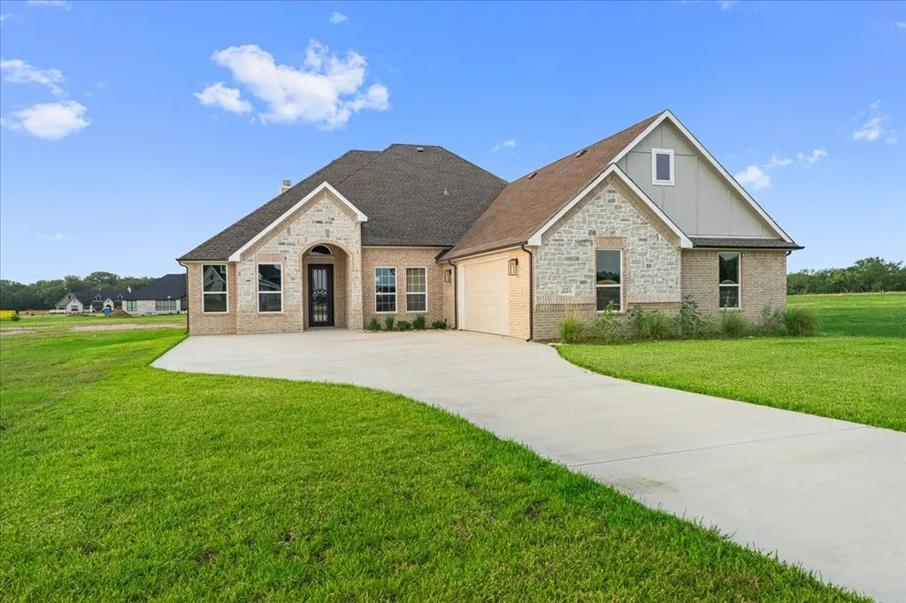 1052 Grison Circle Corsicana TX 75109