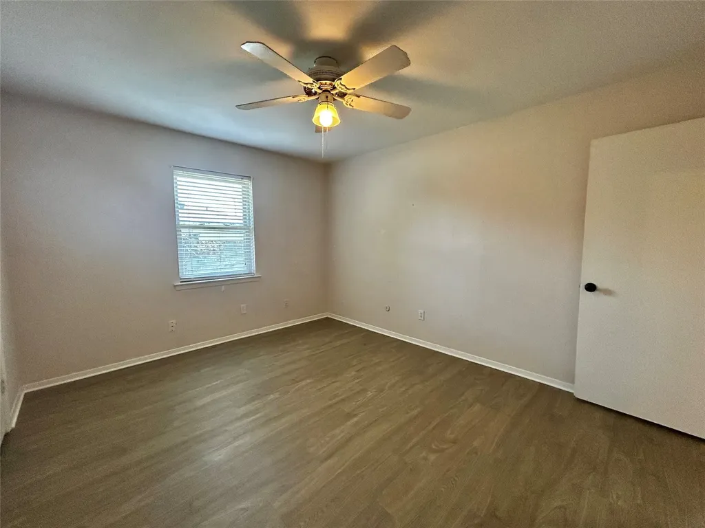6209 Gayle Drive North Richland Hills TX 76180