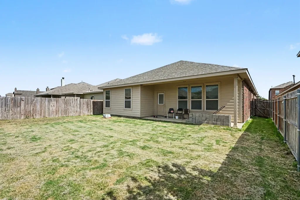 1816 Placitas Trail Fort Worth TX 76131